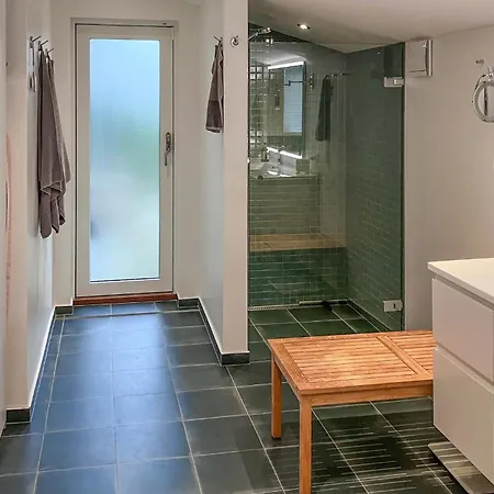 Awesome In Kirke Hyllinge With Wifi * Kirke-Hyllinge